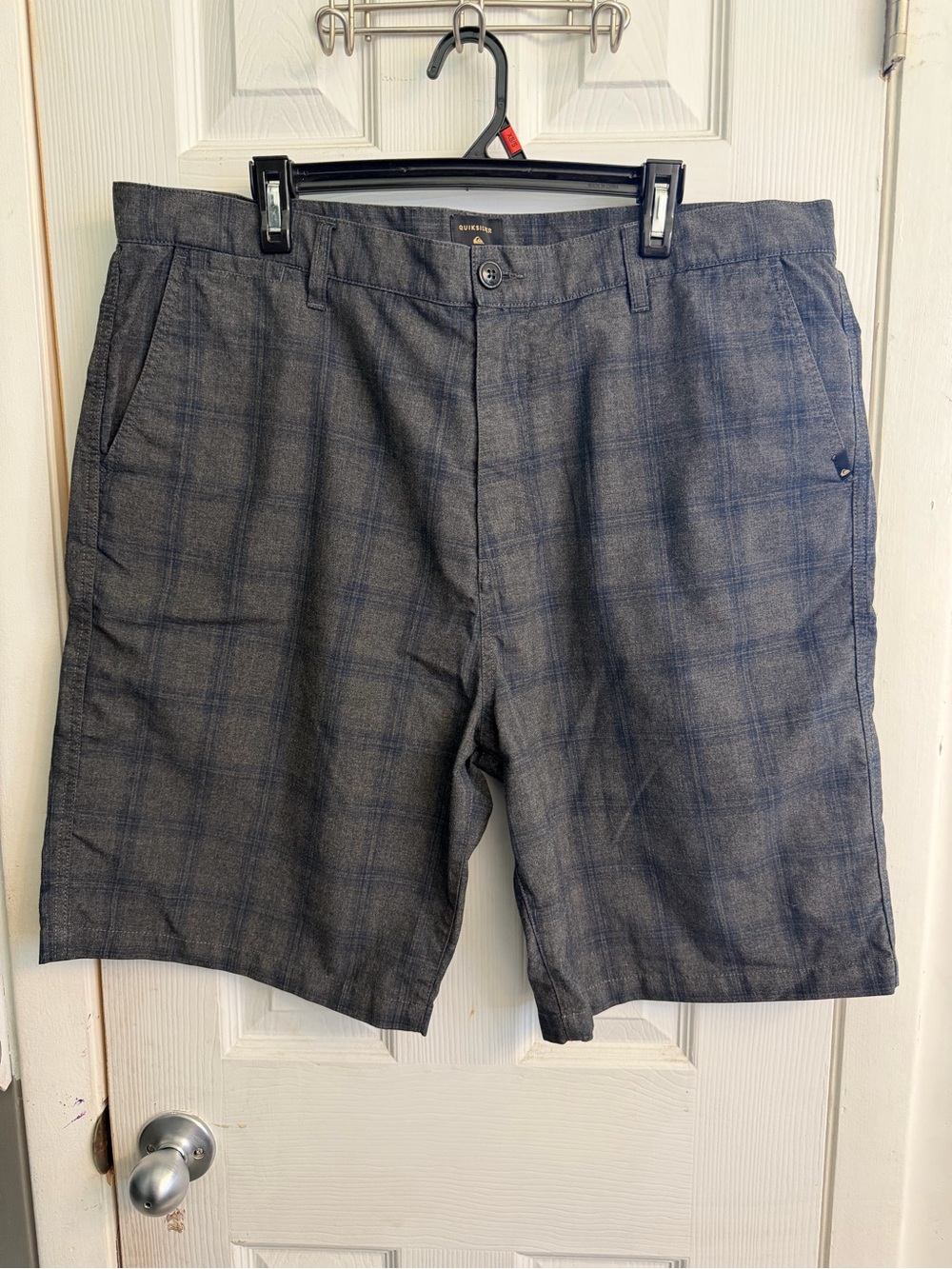 Quiksilver Men's Charcoal Plaid Flat Front Shorts